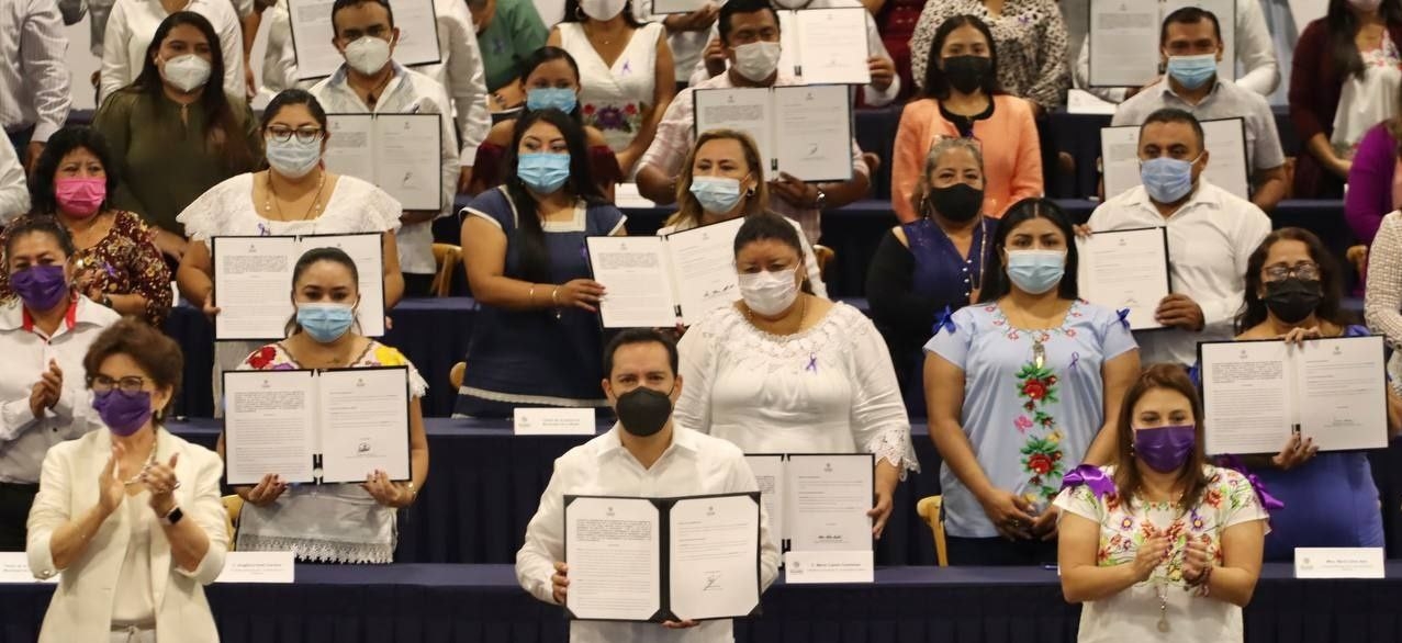 El mandatario agradeció y felicitó a las alcaldesas y alcaldes porque hoy se está haciendo historia