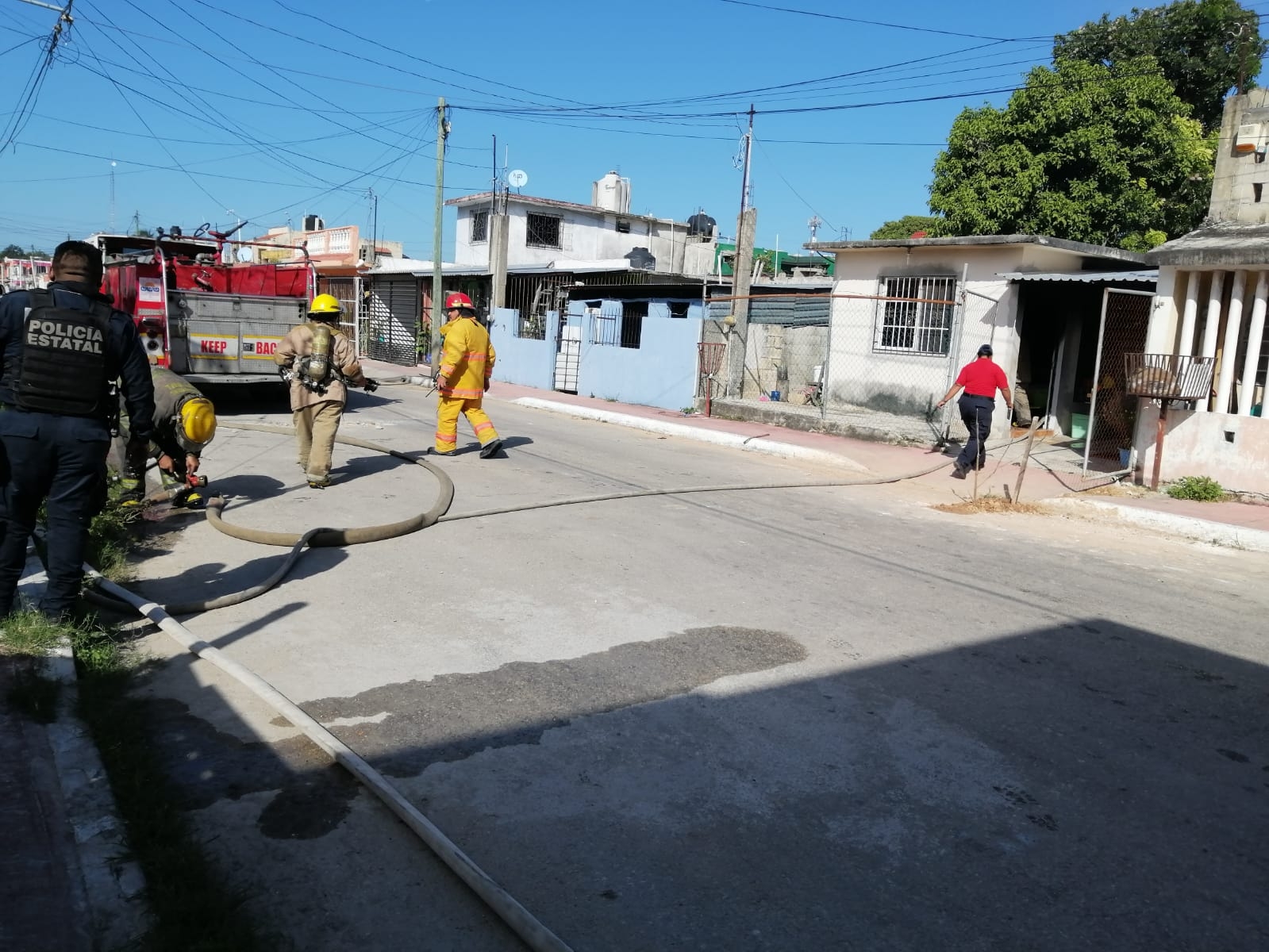 Cortocircuito provoca incendio en una vivienda de la colonia Solidaridad de Chetumal