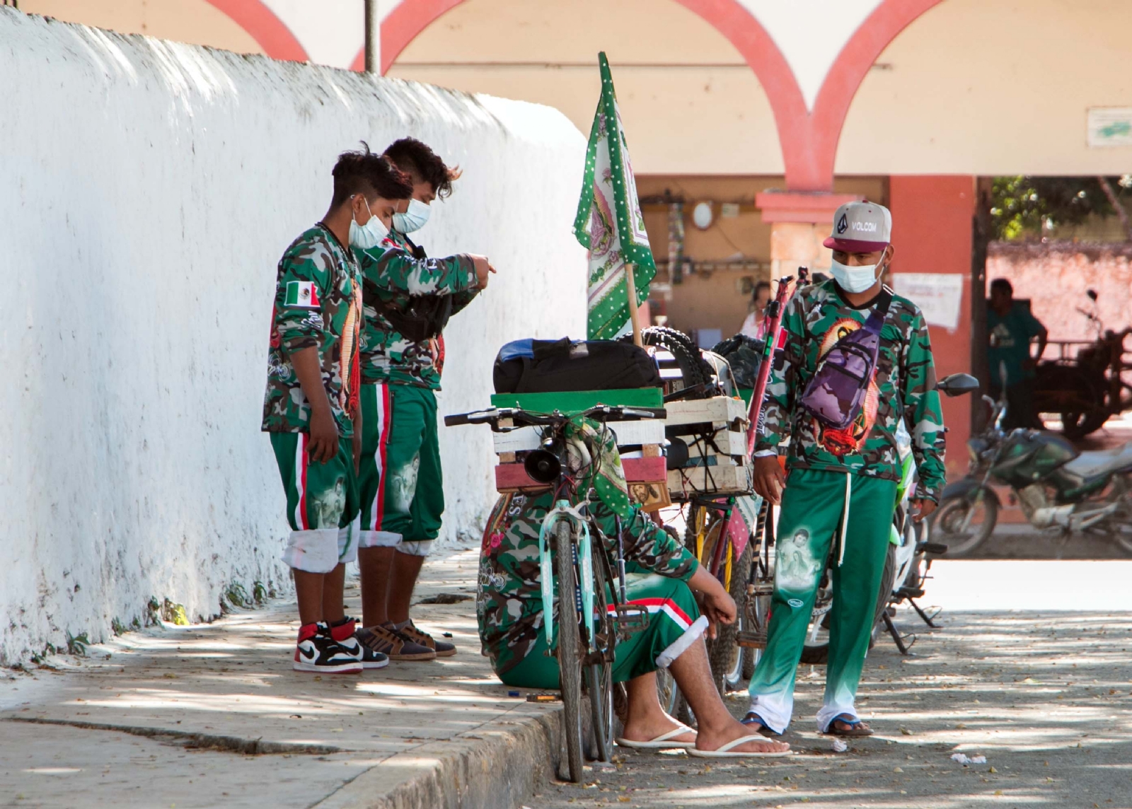 Antorchitas de Santa Elena recorrerán 21 días en bicicleta en honor a la Virgen de Guadalupe