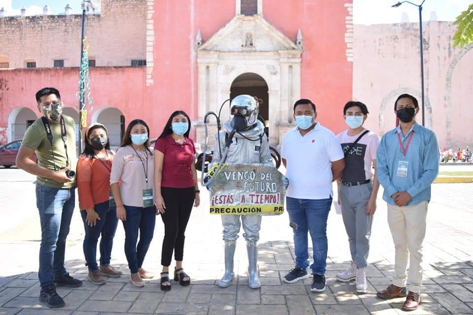 Llega "Hombre del Futuro" a Motul, Yucatán