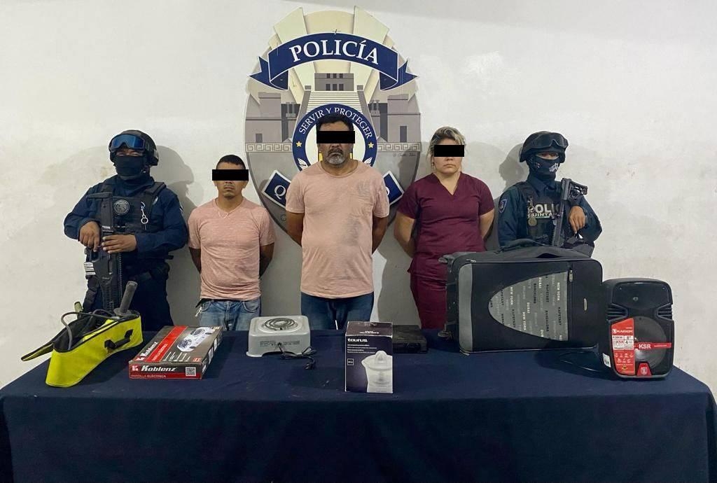 Los tres detenidos por robo en Cancún, permanecen encarcelados en lo que se define su situación legal