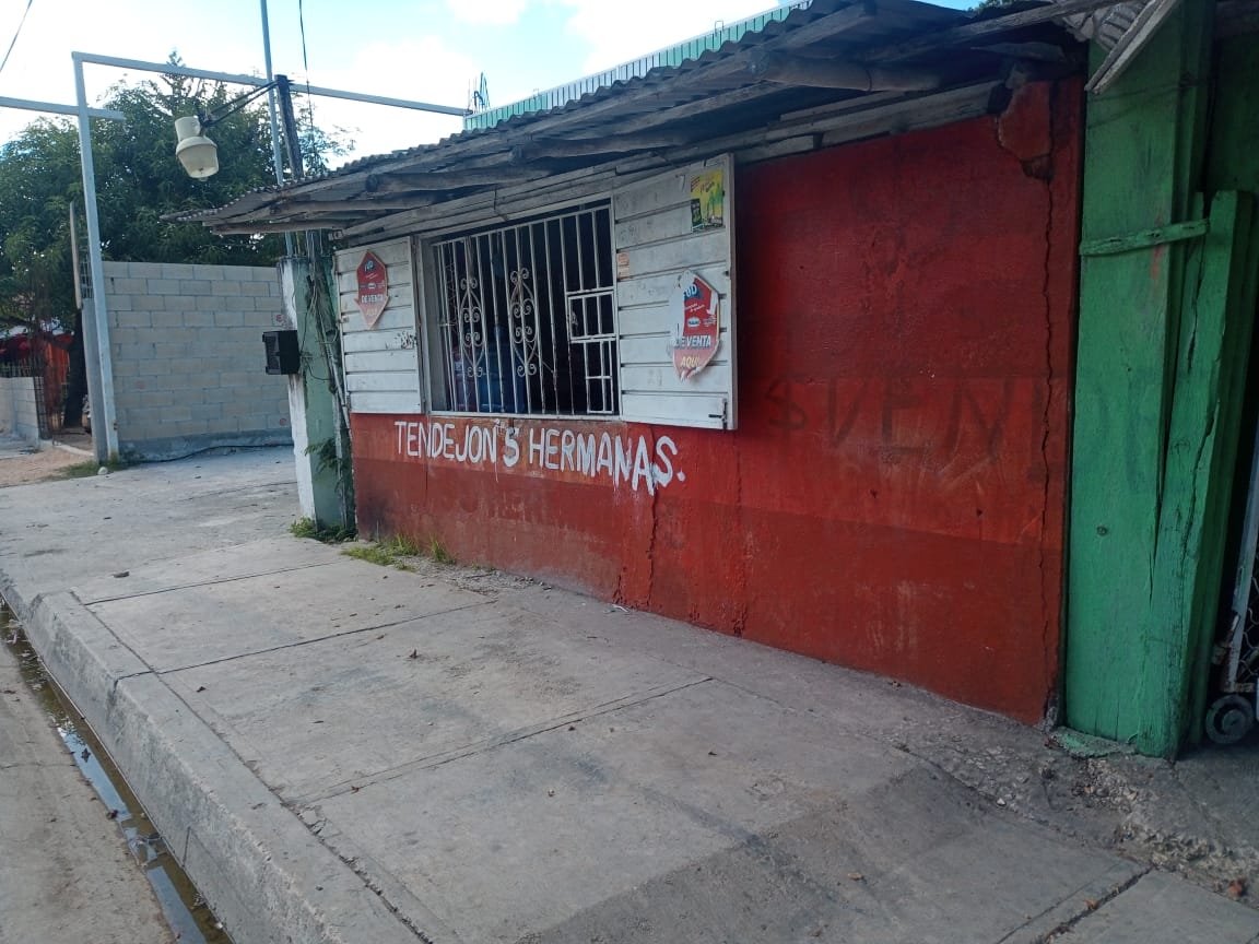 Comerciantes de Escárcega, Campeche, temen cerrar sus tiendas por baja demanda
