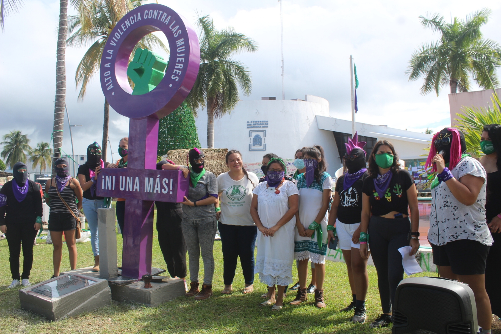 Feministas de Chetumal mostraron su indignación por la poca aplicación de la Ley Olimpia en Quintana Roo