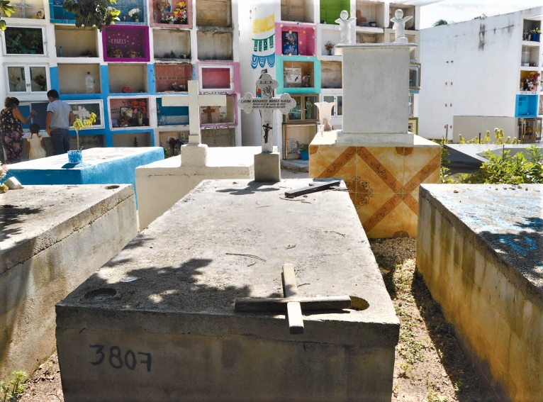 Se presume que los restos humanos podrían estar relacionados con la renta de espacios del Panteón Municipal de Playa del Carmen