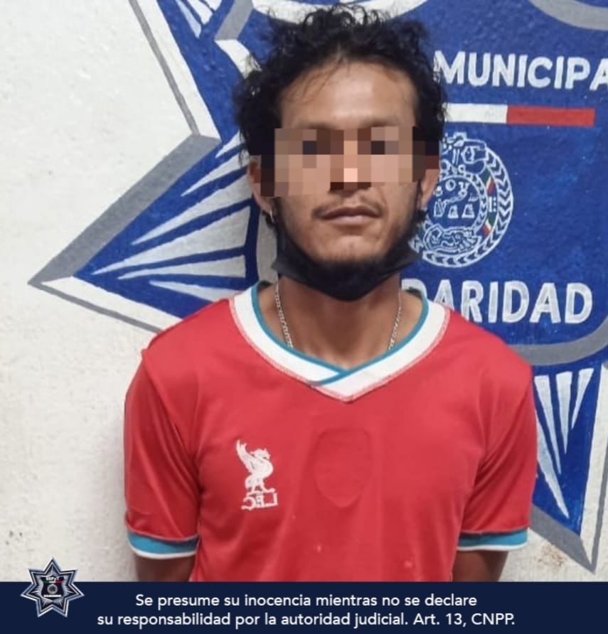 Ismael "N" de 28 años de edad, originario de Playa del Carmen, fue asegurado y trasladado