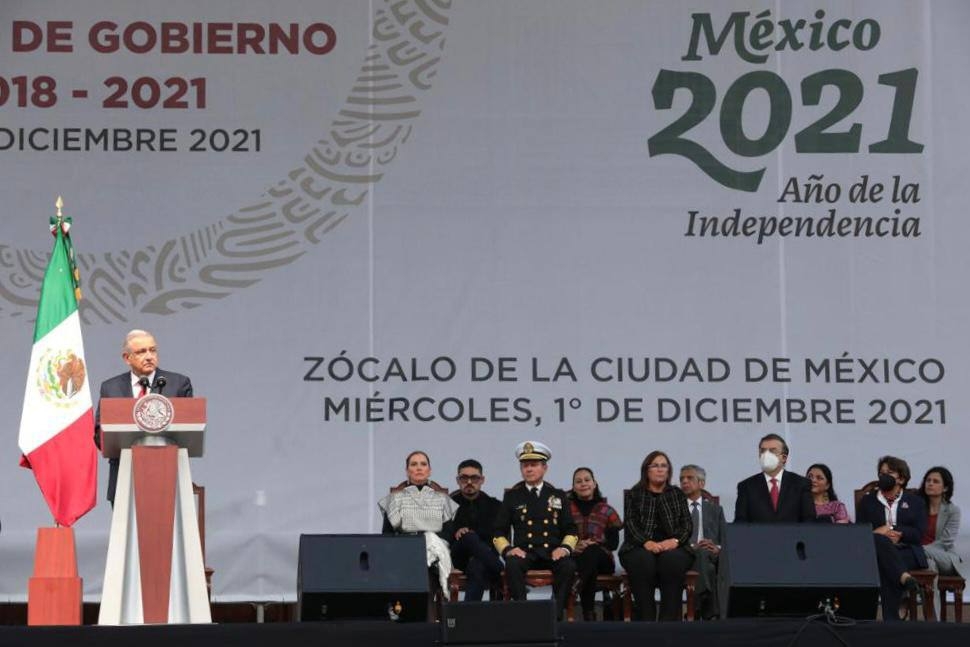 AMLO anuncia aumento al salario mínimo a 172 pesos para el 2022