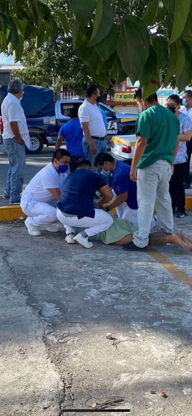 Paciente se escapa del ISSSTE y se pasea desnudo por calles de Chetumal: VIDEO