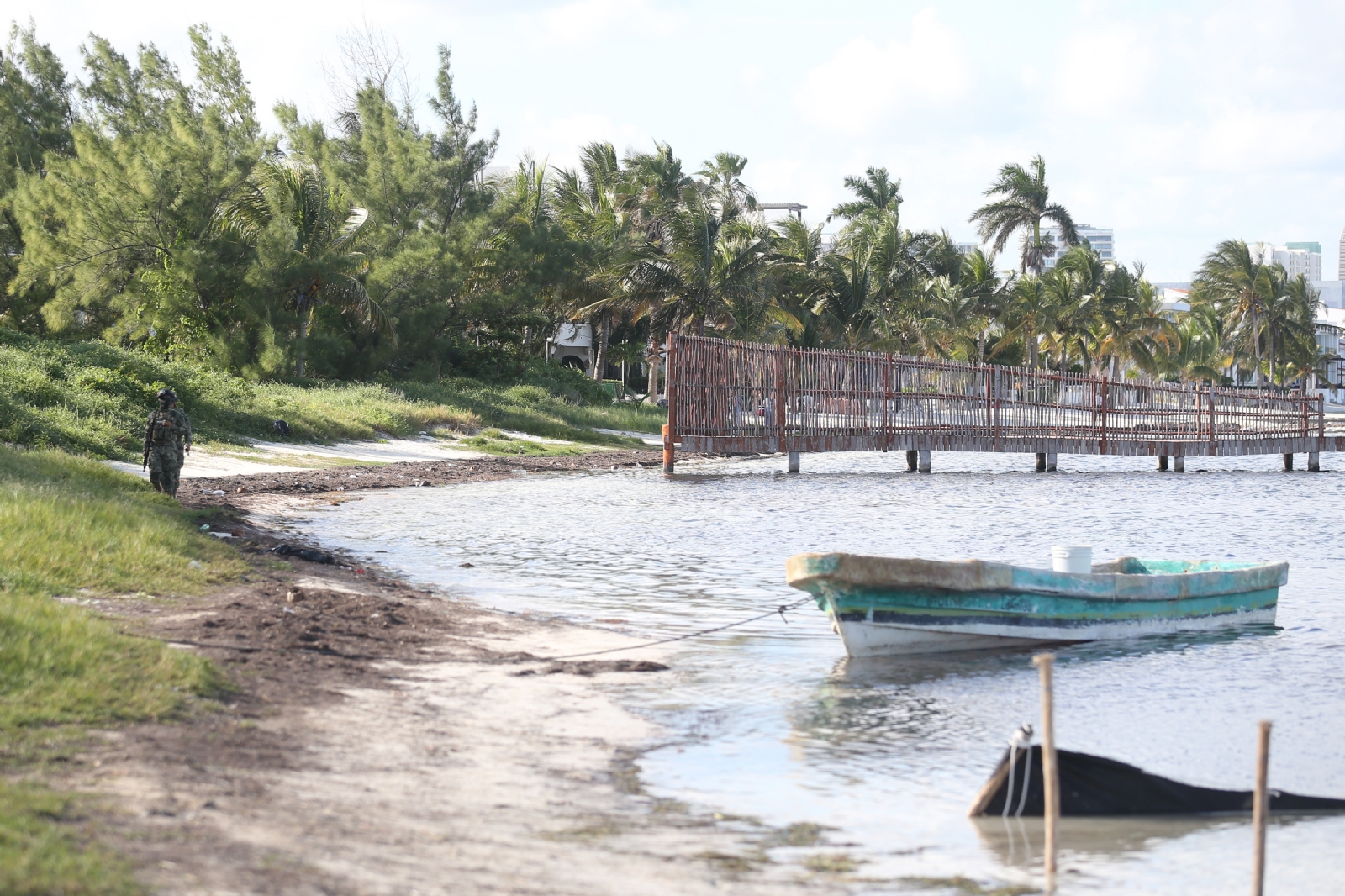 Denuncian a Grupo Caveri por la construcción de un muelle en la Zona Hotelera de Cancún