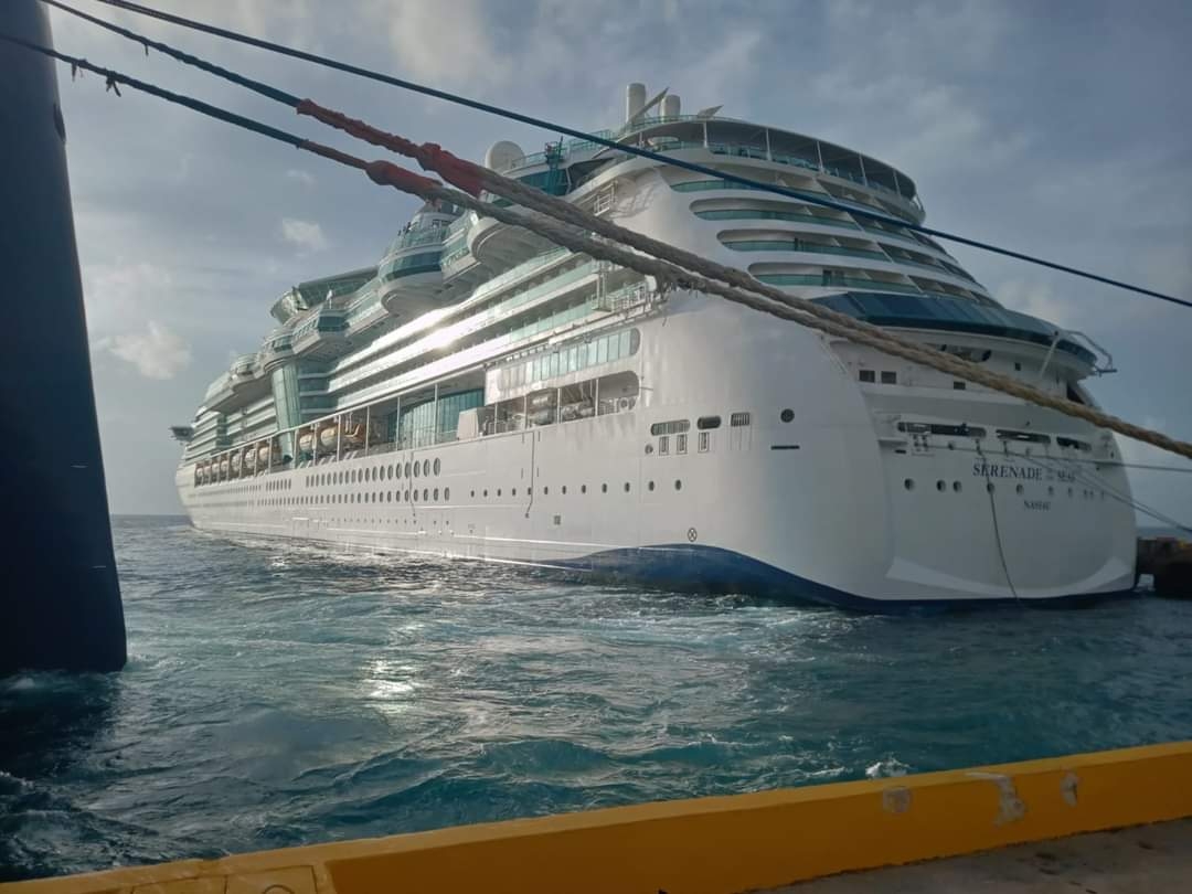 Mahahual cierra semana con el arribo de 16 cruceros al Puerto Costa Maya