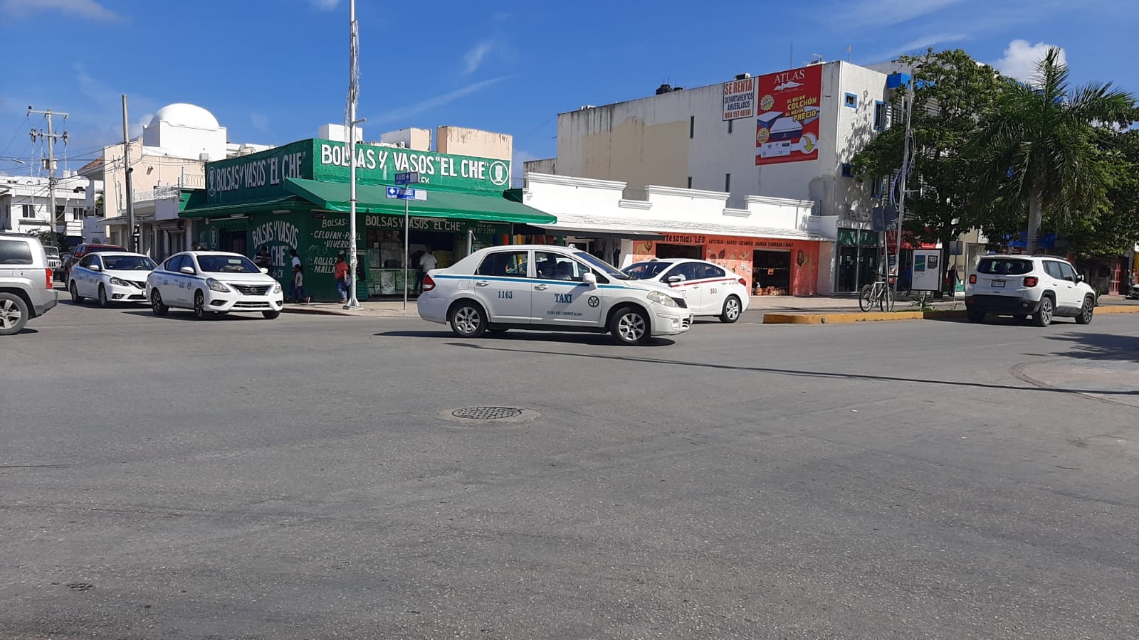 Se recomienda a la ciudadanía tomar sus precauciones y establecer rutas alternas para evitar el tráfico y posibles retrasos