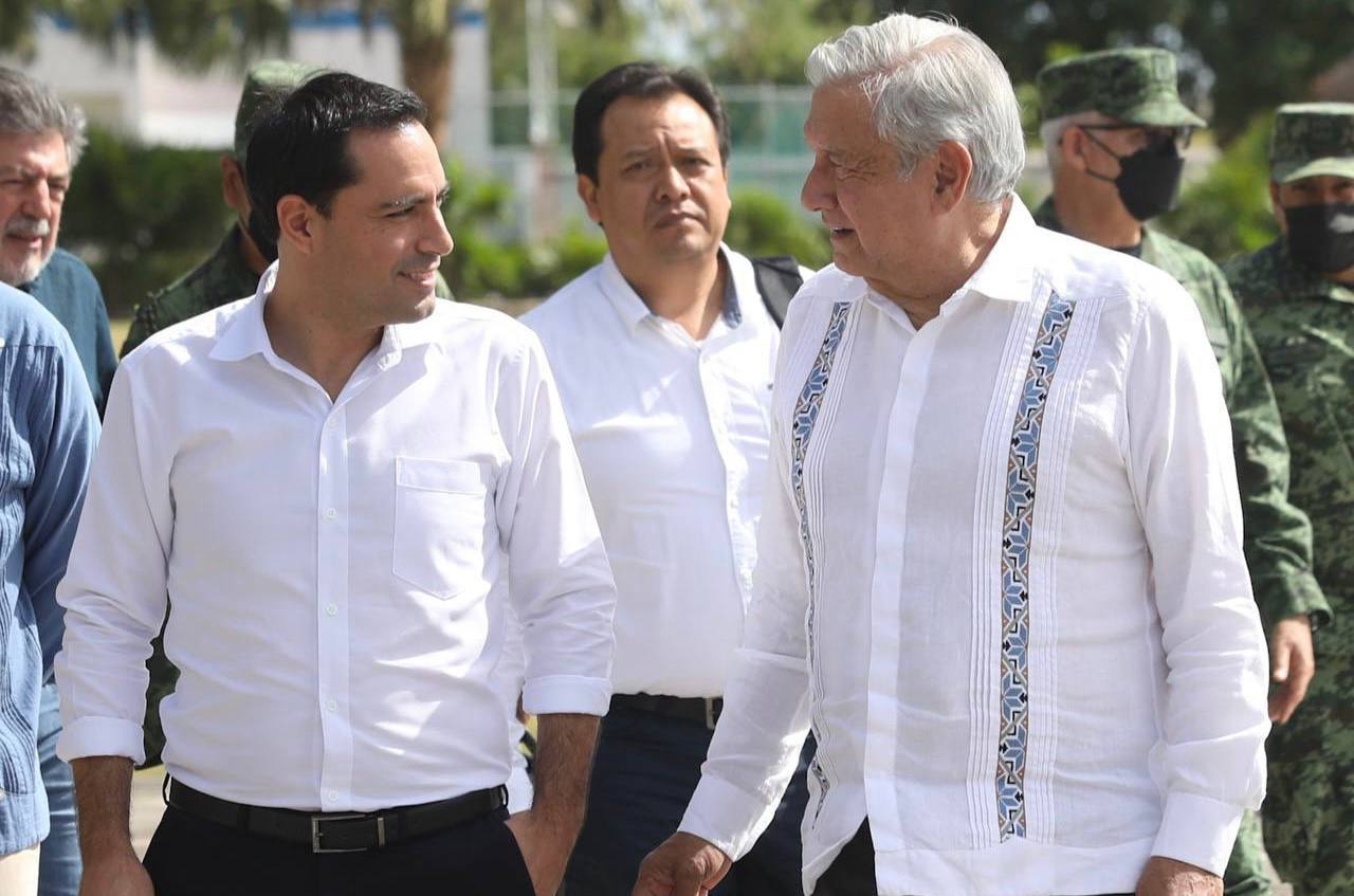 AMLO supervisa trabajos del Tren Maya en Yucatán; se reúne con Mauricio Vila