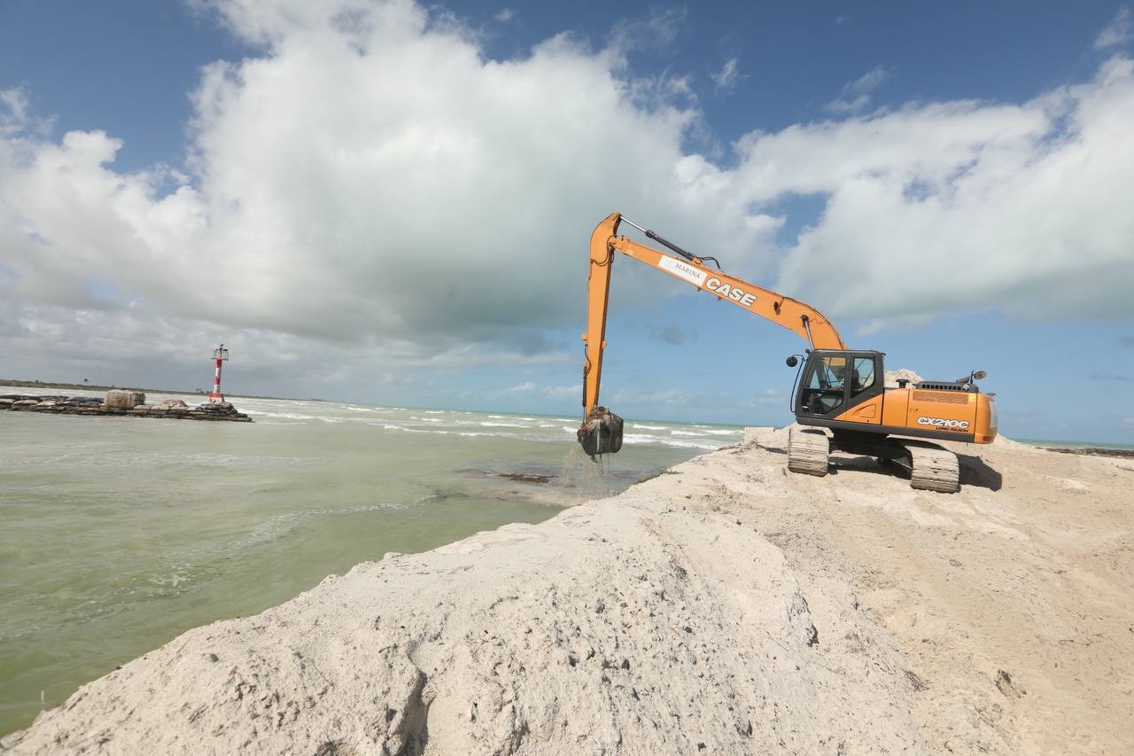 Se indicó que las obras permitirán que las embarcaciones de los hombres de mar puedan acceder a la dársena con mayor facilidad y seguridad