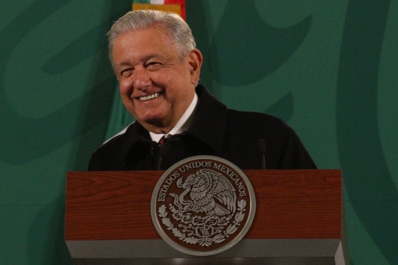 Consejeros del INE cometieron un error, pero no se debe penalizar su decisión: AMLO