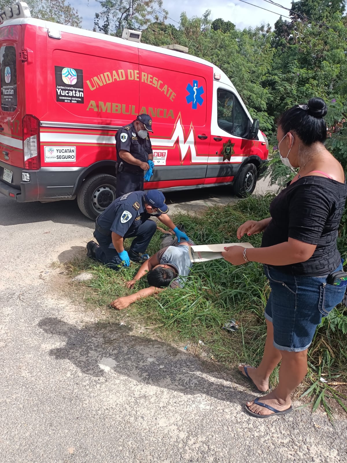 Camioneta atropella a motociclista en la colonia Santa Clara de Temozon, Yucatán