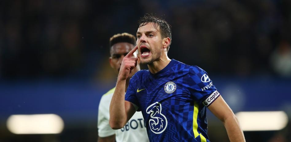 Cesar Azpilicueta, capitán del Chelsea, ficharía gratis con el Barcelona