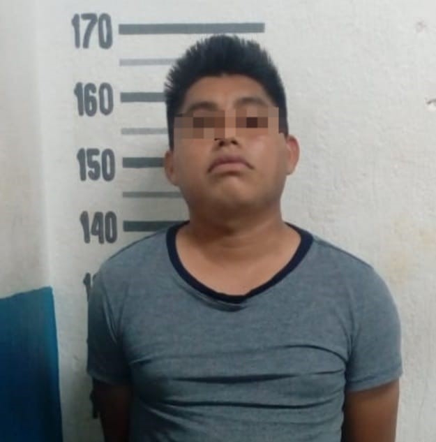 El hombre que agredió a su pareja mientras ingería bebidas alcohólicas en Playa del Carmen, permanece preso