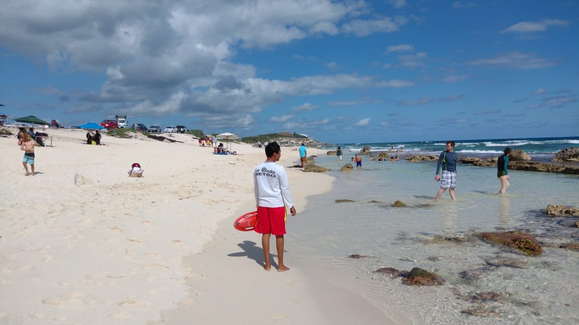 Rescatan a turista a punto de ahogarse en playa 'San Martín' de Cozumel