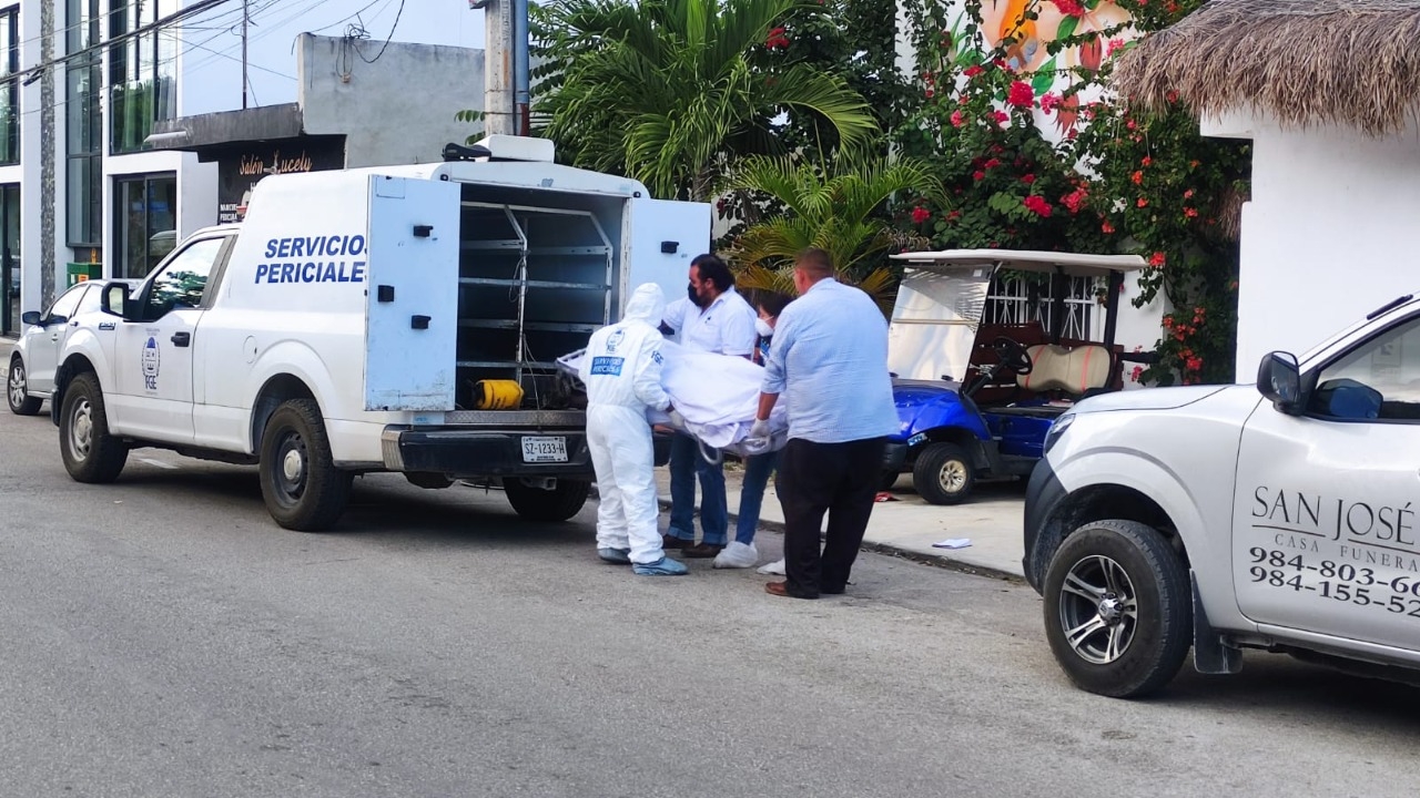 De acuerdo a los vecinos, tenía unos cinco días que no habían visto a esta mujer