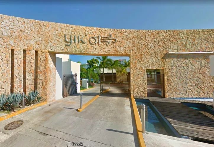 Ladrones se hacen pasar por albañiles y roban caja fuerte con mdp en Residencial Yikal de Cancún