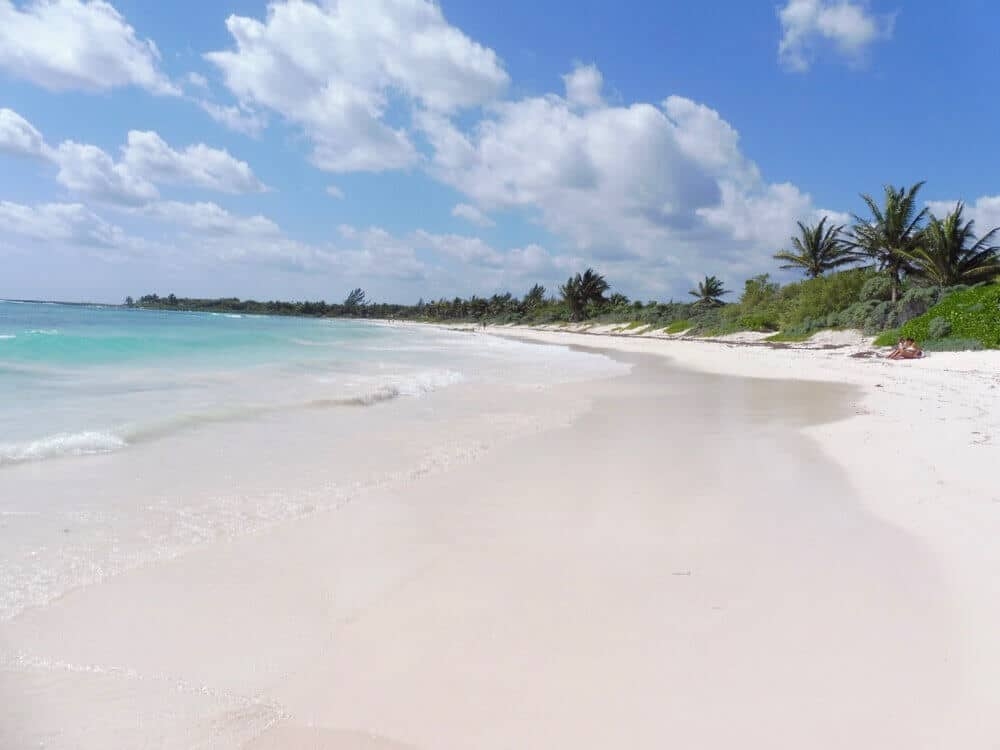 Playa Xpu-Ha, lugar para relajarse en la Riviera Maya