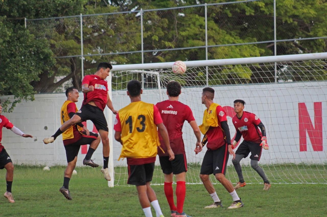 Pioneros va con todo para ganar en casa