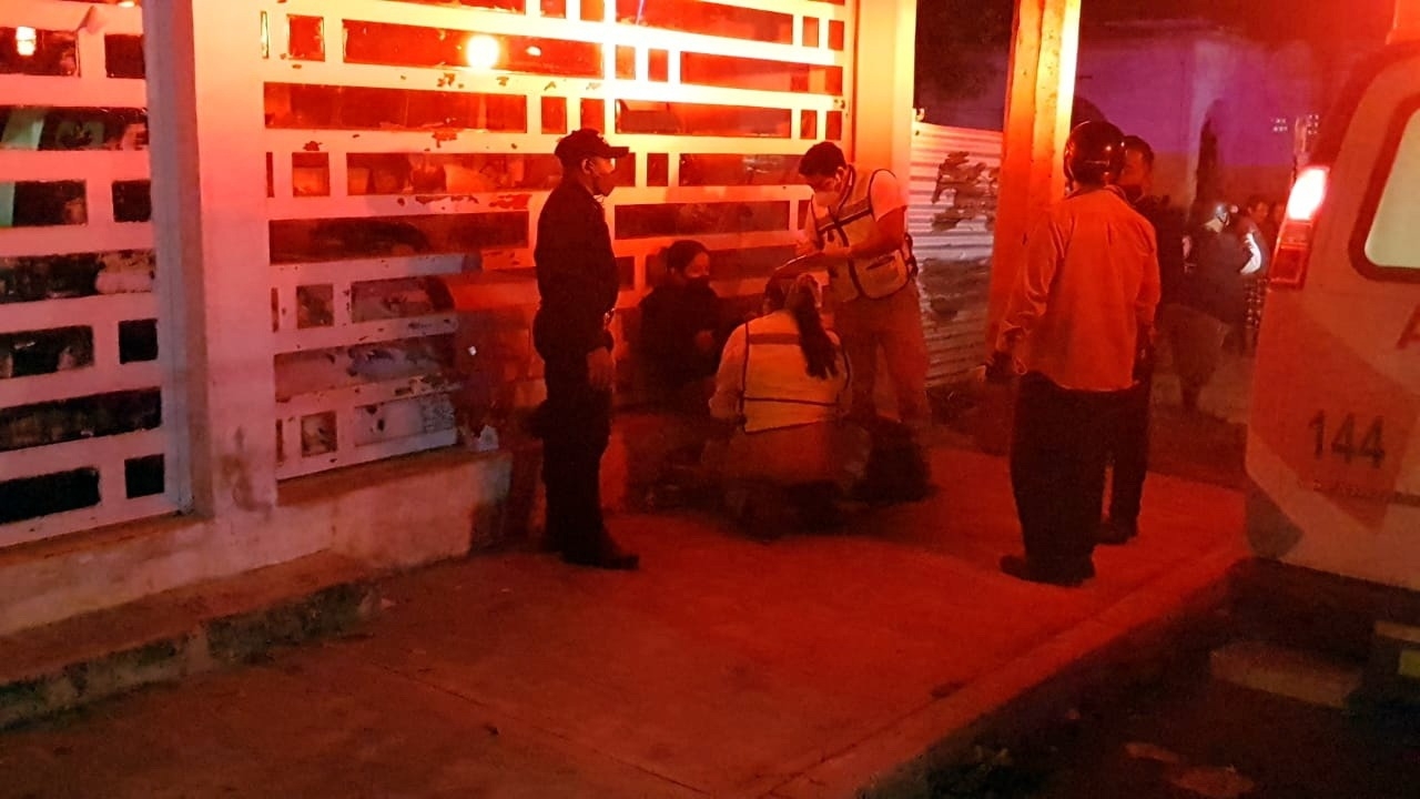 Madre e hijo resultan lesionados tras choque en Campeche
