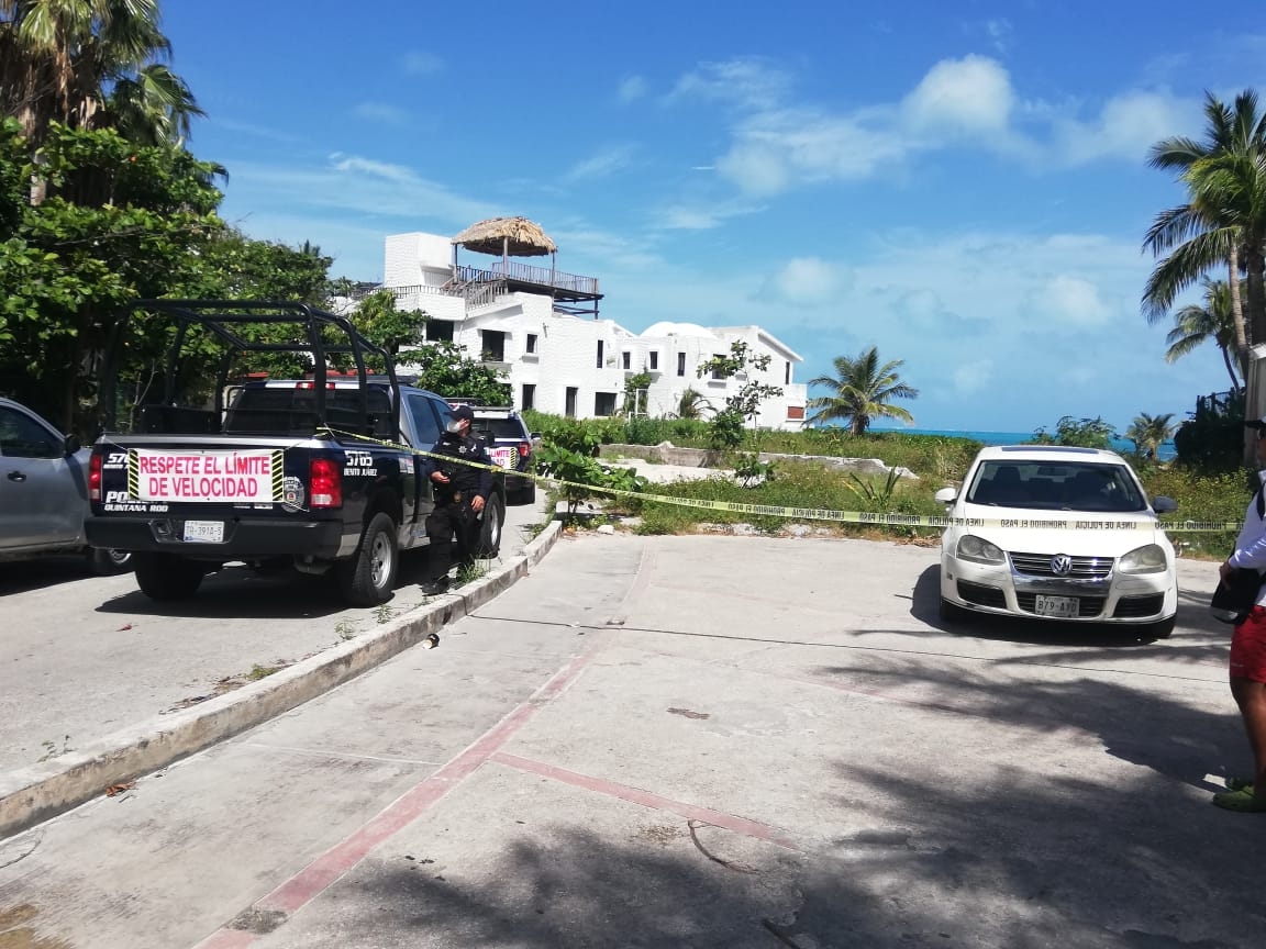 Asesinan a balazos a un hombre en la Zona Hotelera de Cancún