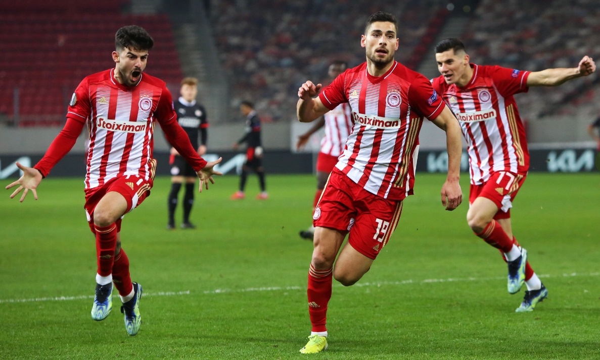 Feria de goles en la victoria de Olympiacos frente al PSV