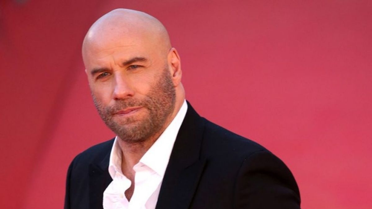 John Travolta y su hijo adoptan a una de las protagonistas de los premios Oscar