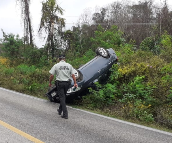 Aparatosos accidentes vehiculares se registraron en José María Morelos