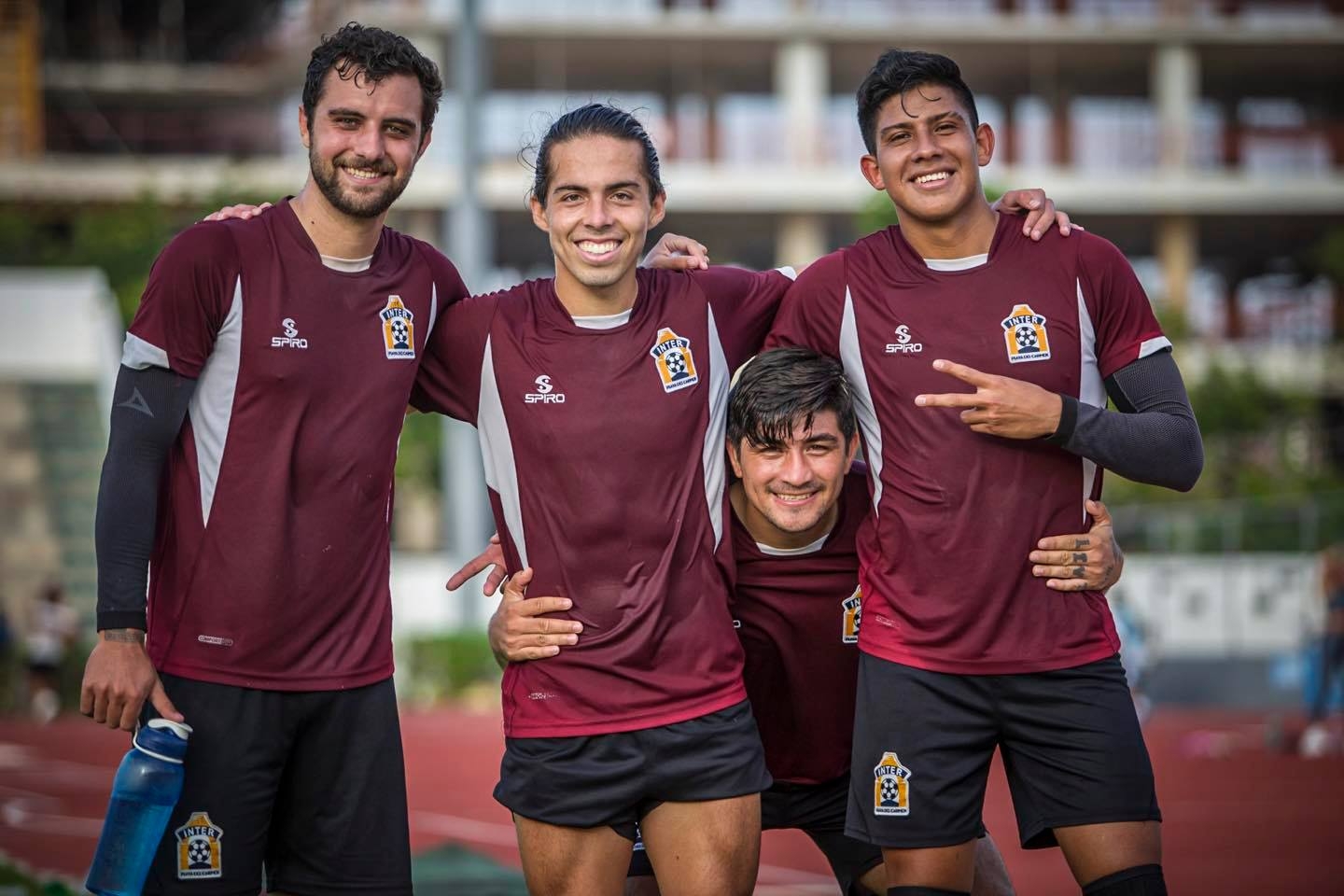 Los jugadores están listo para el encuentro