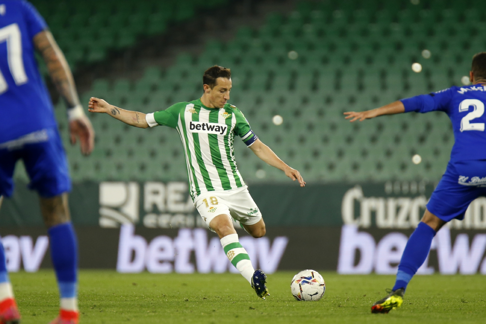 La Liga: Con Lainez en la banca, pero Guardado de titular, Betis vence al Getafe