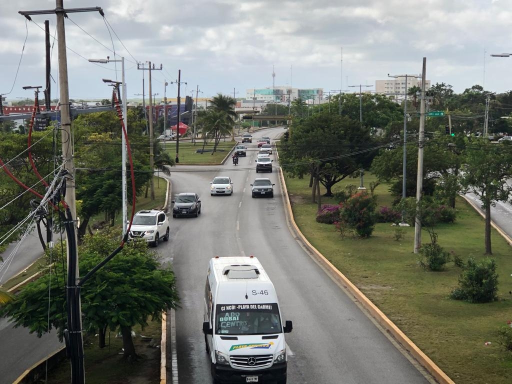 Así lucieron las avenidas en Cancún esta tarde