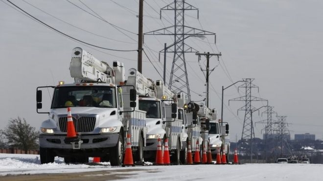 Apagones masivos disparan los precios de luz en Texas