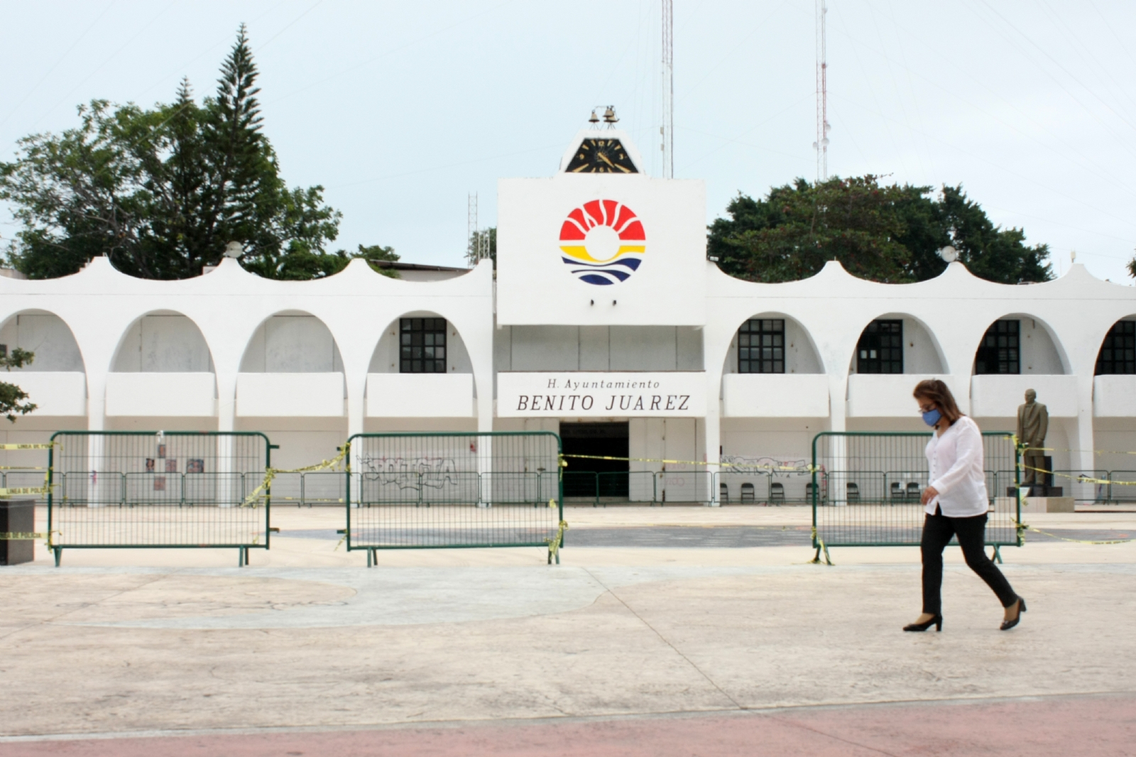 Habitantes de Cancún rechazan a candidatos de partidos políticos