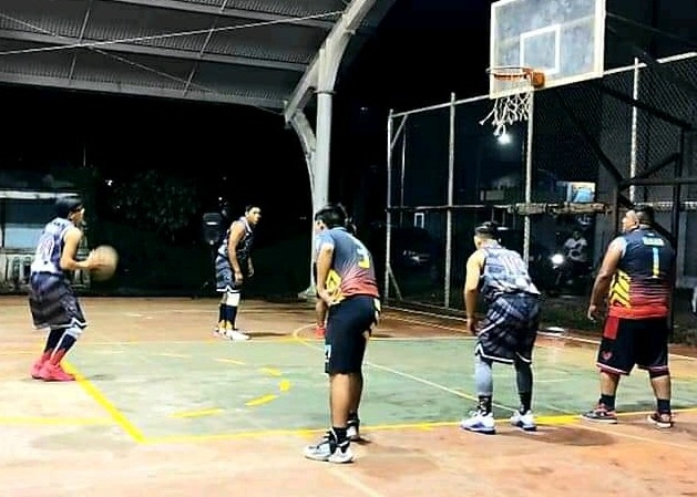 Alcalde de Kaua autoriza torneo de basquetbol en plena contingencia