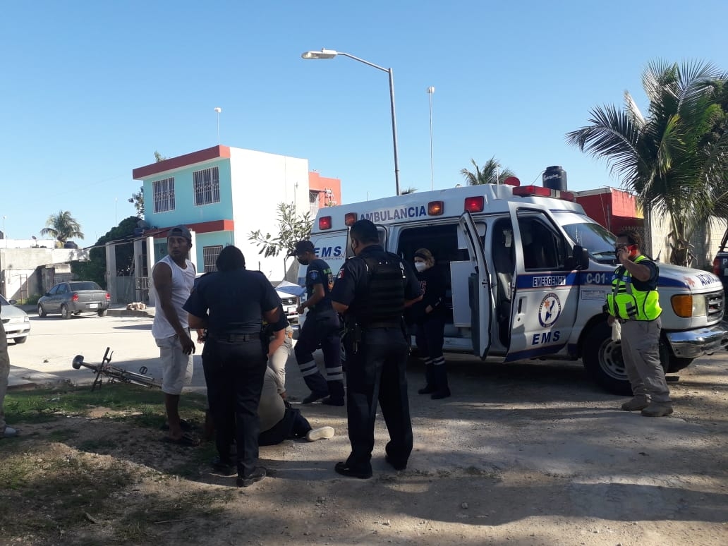 Asaltantes se dan a la fuga tras robo a vendedor en las calles de Chetumal