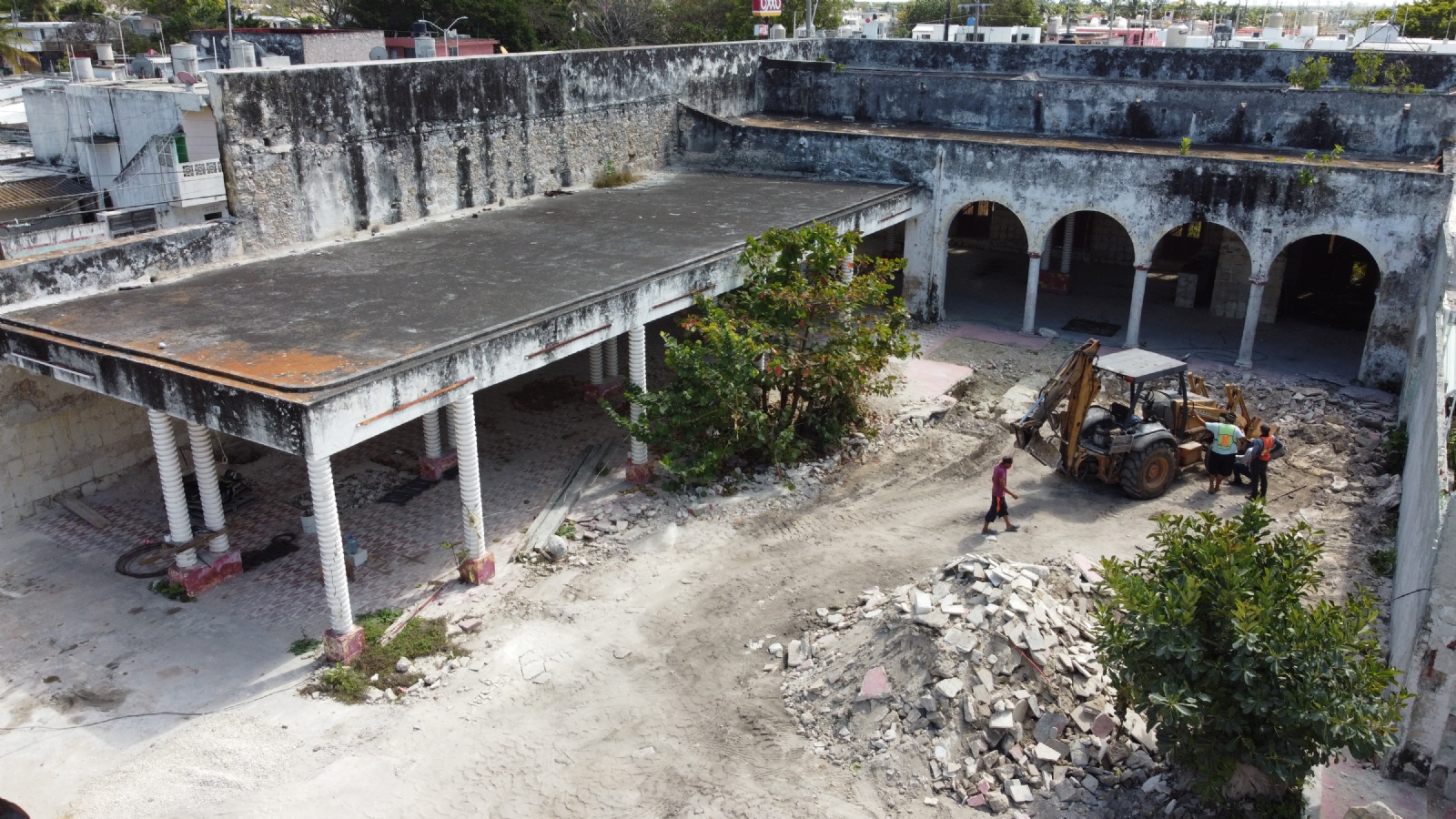 El emblemático inmueble, de más de siete décadas, pertenece a una sociedad civil local