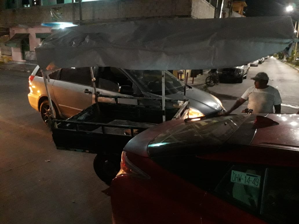 Motocarro causa carambola por exceso de velocidad y alcohol en Ciudad del Carmen