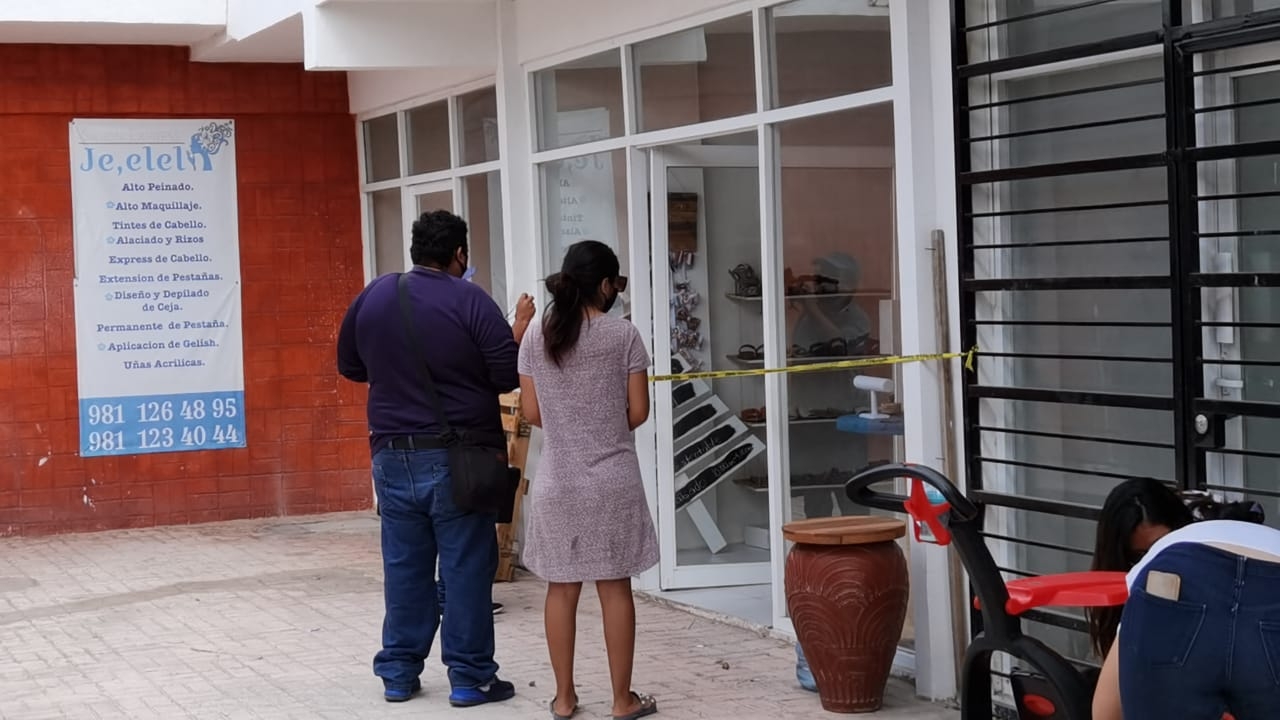 Roban 30 mil pesos de una tienda comercial en Campeche