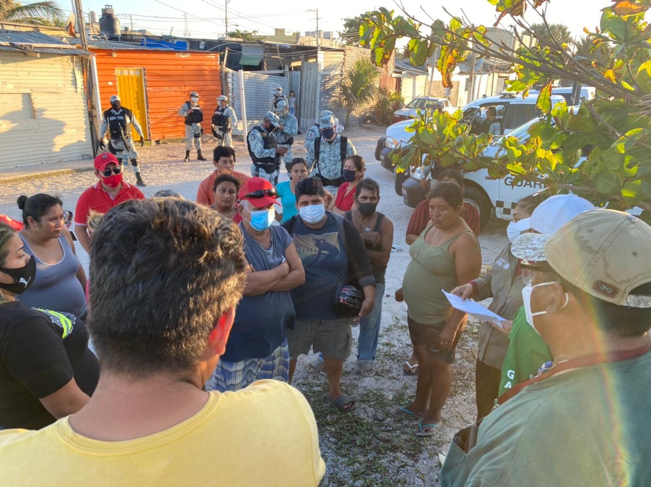 Los habitantes recibieron una visita no muy amistosa