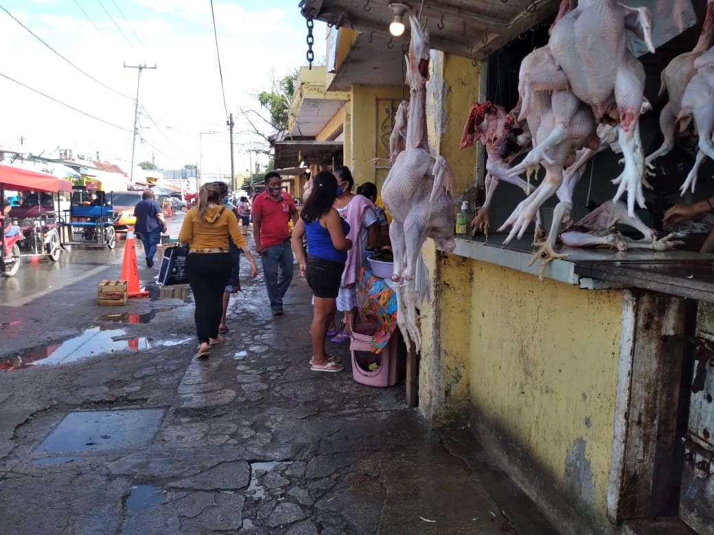 El precio de las proteínas, el huevo y las hortalizas se disparó considerablemente por la temporada, limitando el poder adquisitivo de las familias