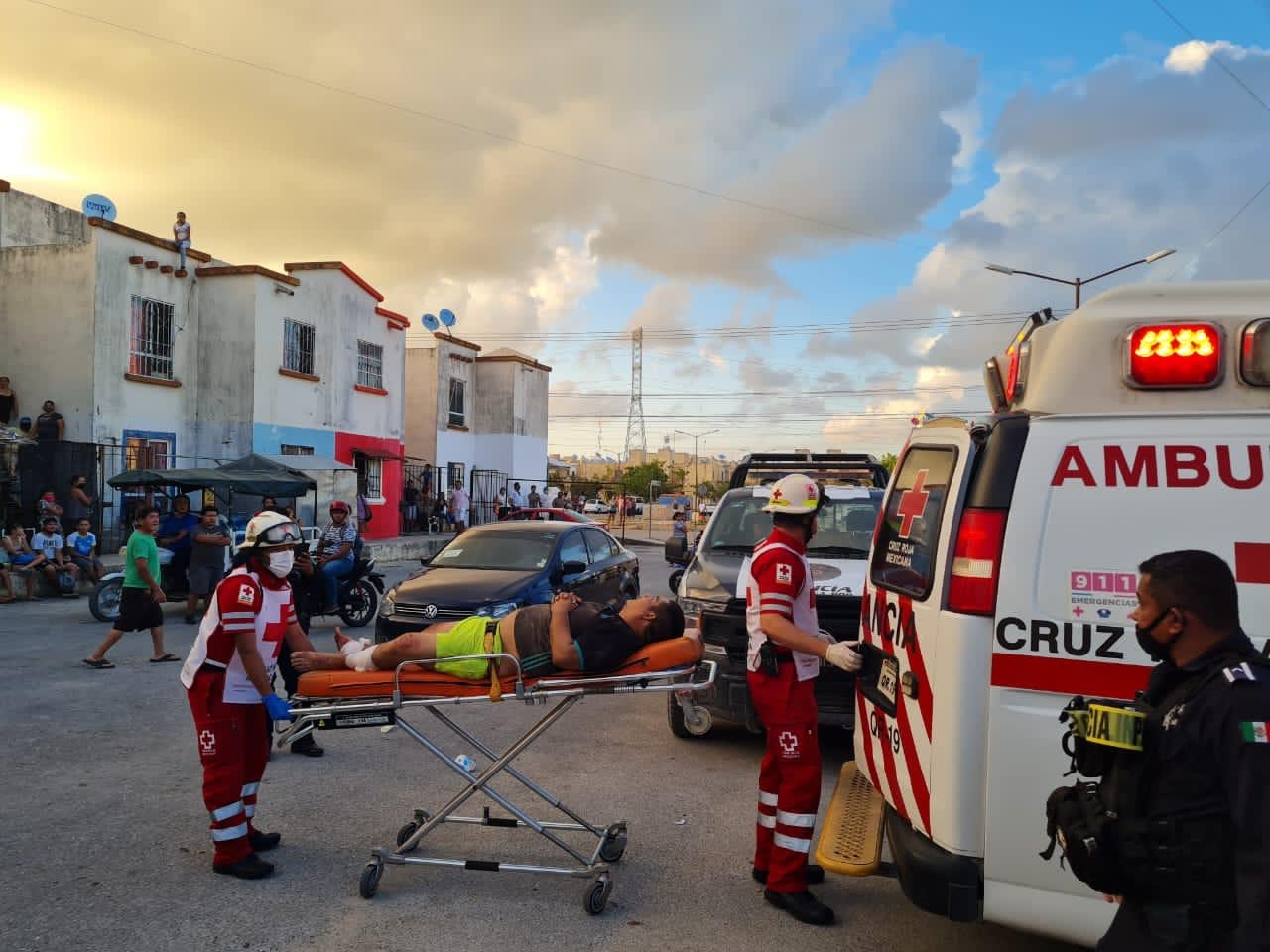 Atacan a balazos a un hombre en Villas Otoch Paraíso