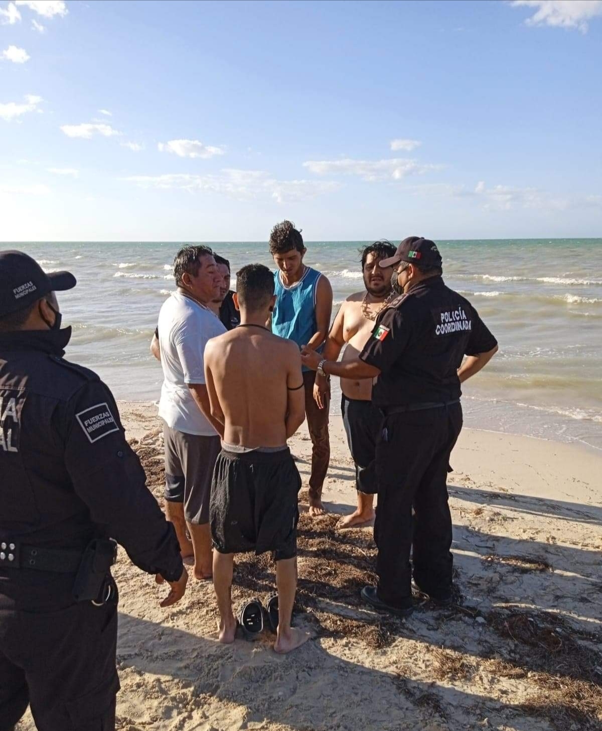 El hombre en estado etílico estuvo apunto de ahogarse