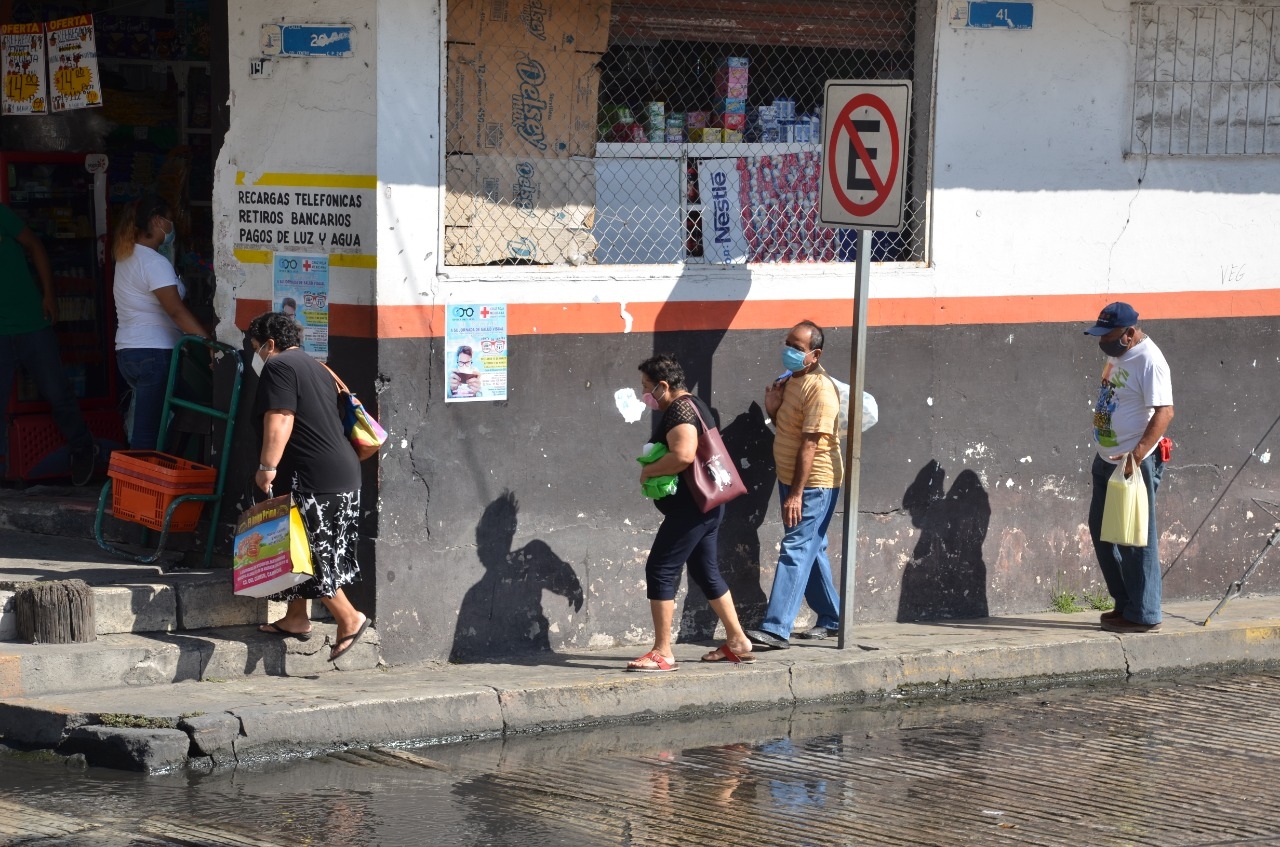 Exceso de confianza podría provocar rebrote de COVID-19 en Ciudad del Carmen