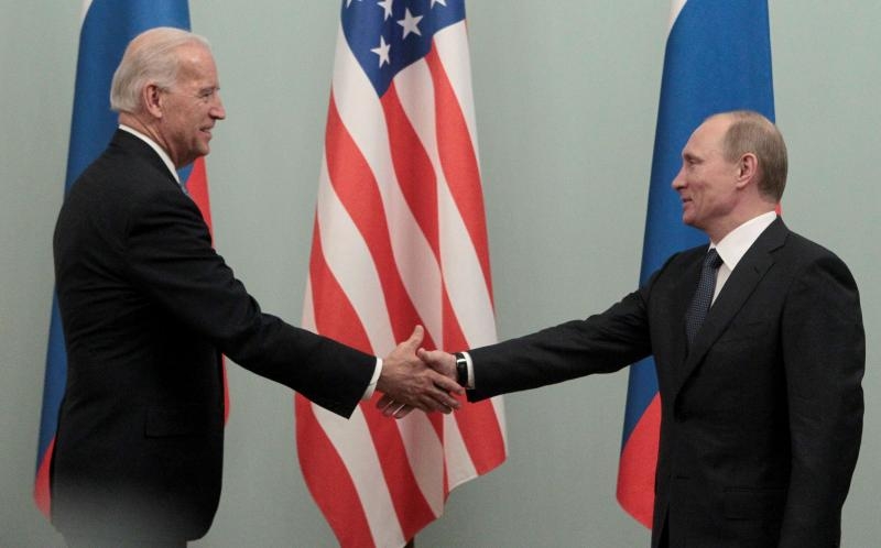 Vladimir Putin y Joe Biden discutirán el tema de las acusaciones por intento de invadir Ucrania por parte de Rusia