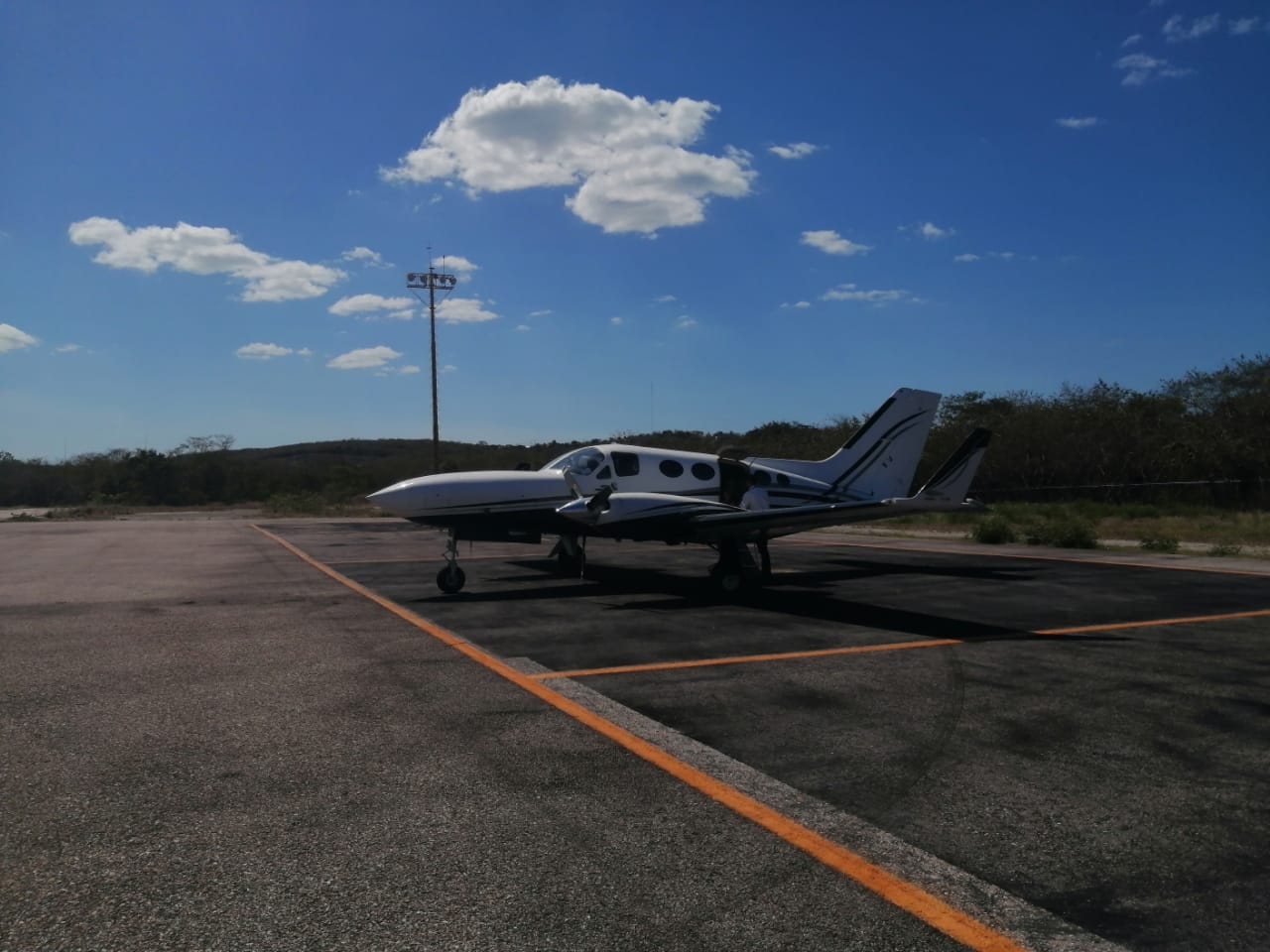 Vacunas decomisadas en el aeropuerto de Campeche eran para empresario hondureño