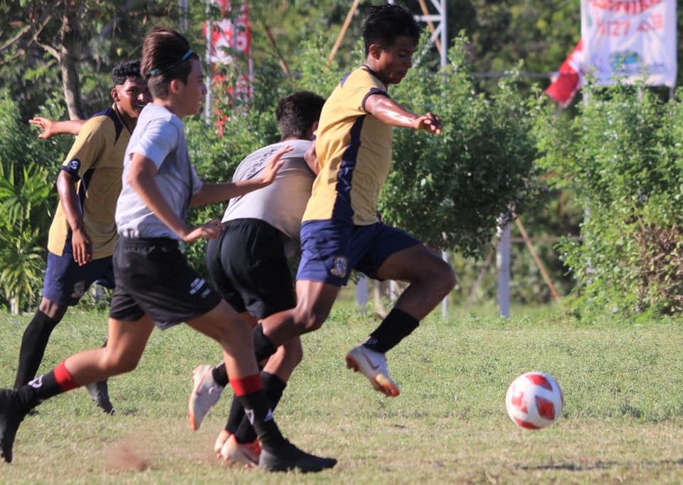 El encuentro se lleva a cabo en la unidad deportiva Tulum