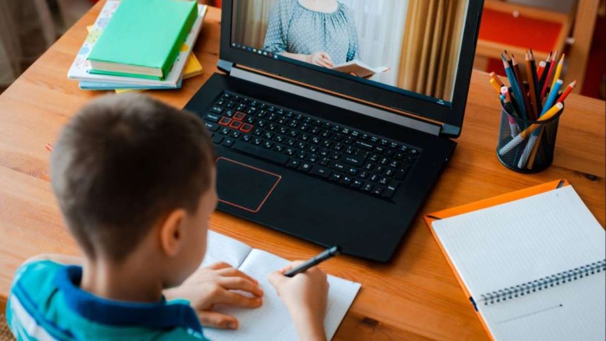 Alumnos a punto de reprobar por ausencia en clases