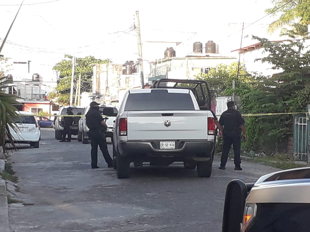 Detienen a siete personas tras cateo de una casa en Ciudad del Carmen